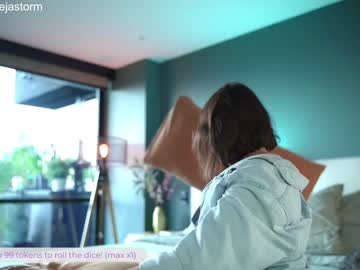 girl
        alejastorm cam image #824050