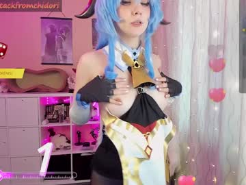 girl
        yourcutewaifu cam image #4691728