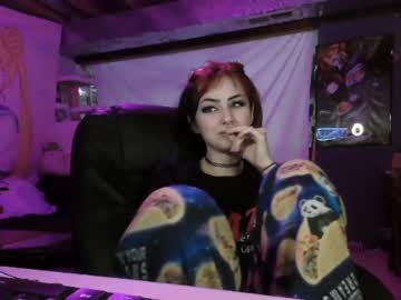 girl
        jadedvixen cam image #960290