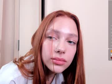 girl
        shirleywhitney cam image #2289394