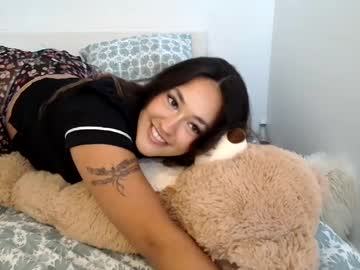 girl
        teleaevansss cam image #5622642
