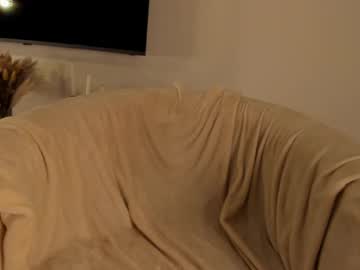girl
        tollysage cam image #6950385