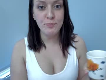 girl
        realcanada cam image #1030817