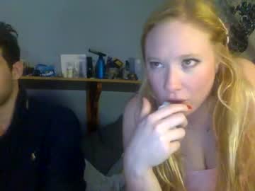 couple
        jacknjayne cam image #2665579