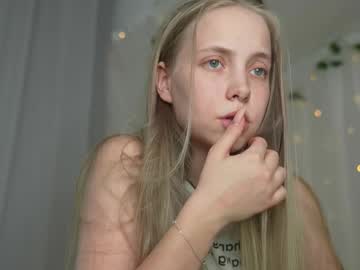 girl
        appr0ved cam image #6266110