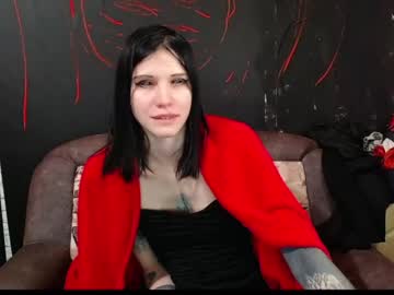 girl
        nitghtblood cam image #983925