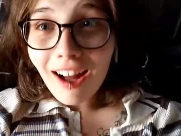girl
        ashleycoupe cam image #6963474