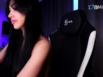 girl
        miladenver cam image #1856339
