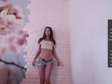 girl
        mazzanti_ cam image #2580015