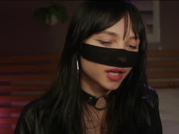 girl
        chaturbatable cam image #917664