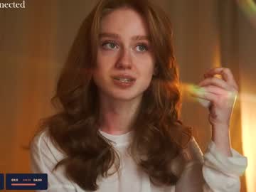 girl
        lizzy_blaze cam image #5801594
