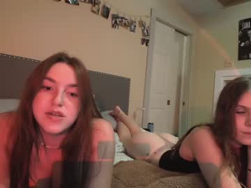 girl
        tiffany_samantha cam image #1981327