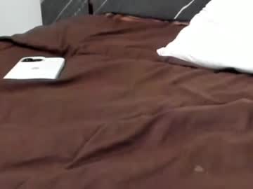 girl
        asiangirlandwhiteguy cam image #3283387