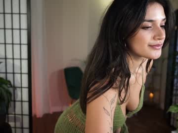 girl
        jadeperez_ cam image #1852408