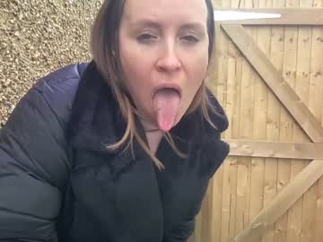 girl
        eatmypie69 cam image #3749955