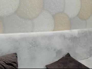 girl
        aria_diaz cam image #701363
