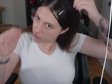 girl
        alexa_dream cam image #6800573