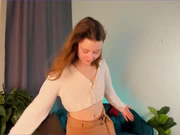 girl
        sunnyviolet cam image #1607658