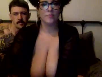 girl
        jordanamama cam image #848197