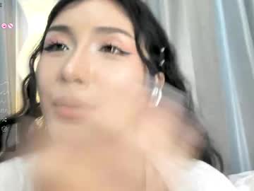 girl
        joysuniverse cam image #4876701
