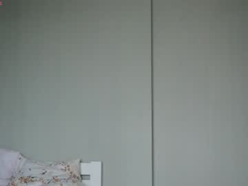 girl
        ronny_ponny cam image #5999246