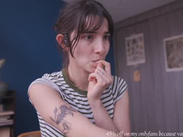 girl
        maria_alfonsina_ cam image #5146677