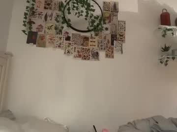 girl
        babymorgann cam image #5523687
