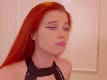 girl
        gwenbanks cam image #5504152