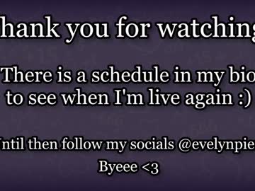 girl
        evelynpiers cam image #4588806