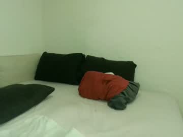 couple
        420_couple_xxx cam image #879020