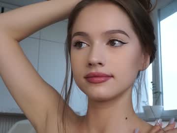 girl
        hecola cam image #5315896