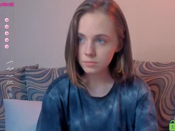 girl
        melissiasnora cam image #485308
