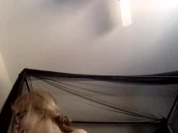 girl
        baeblondie cam image #6215585