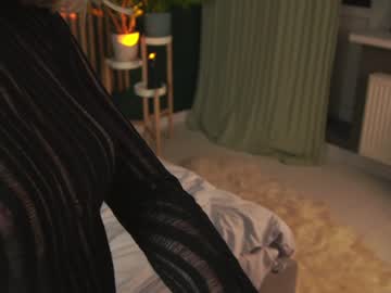 girl
        infinitysoul_ cam image #2244928