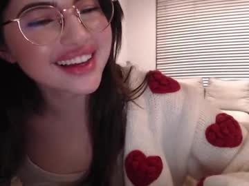 girl
        playnofuckinggames cam image #5440538