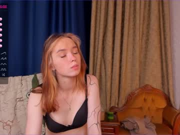 girl
        chaimelalk cam image #996699