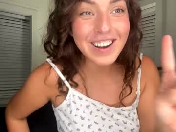 girl
        straightoutthetrailer cam image #5049279