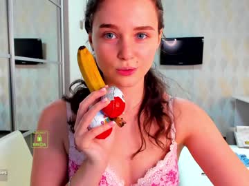 girl
        demurelixir cam image #9842