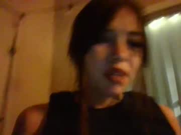 girl
        averiecherry cam image #2069269