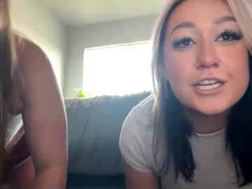 girl
        tatted_and_bratted cam image #4579474