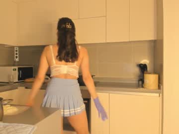 girl
        mei_tin cam image #339277
