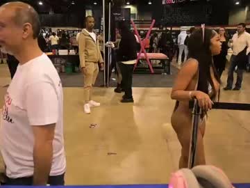 girl
        wiccakitty cam image #6542692