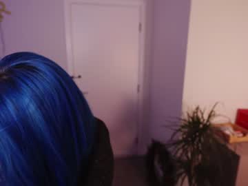 girl
        vixenp cam image #3178738