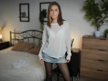 girl
        sona_rise cam image #5729284