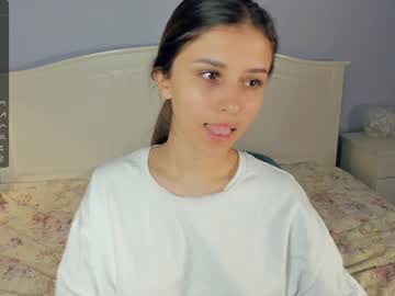 girl
        shinyydiamond cam image #2242732