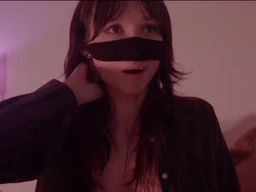 girl
        chaturbatable cam image #3231839