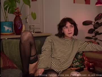 girl
        diruriru cam image #5511930