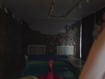girl
        sophia_lean cam image #1822555