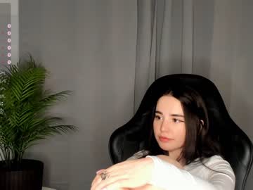 girl
        danielleclarka cam image #2917738