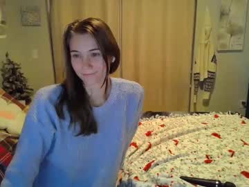 girl
        katynowhere cam image #5658906